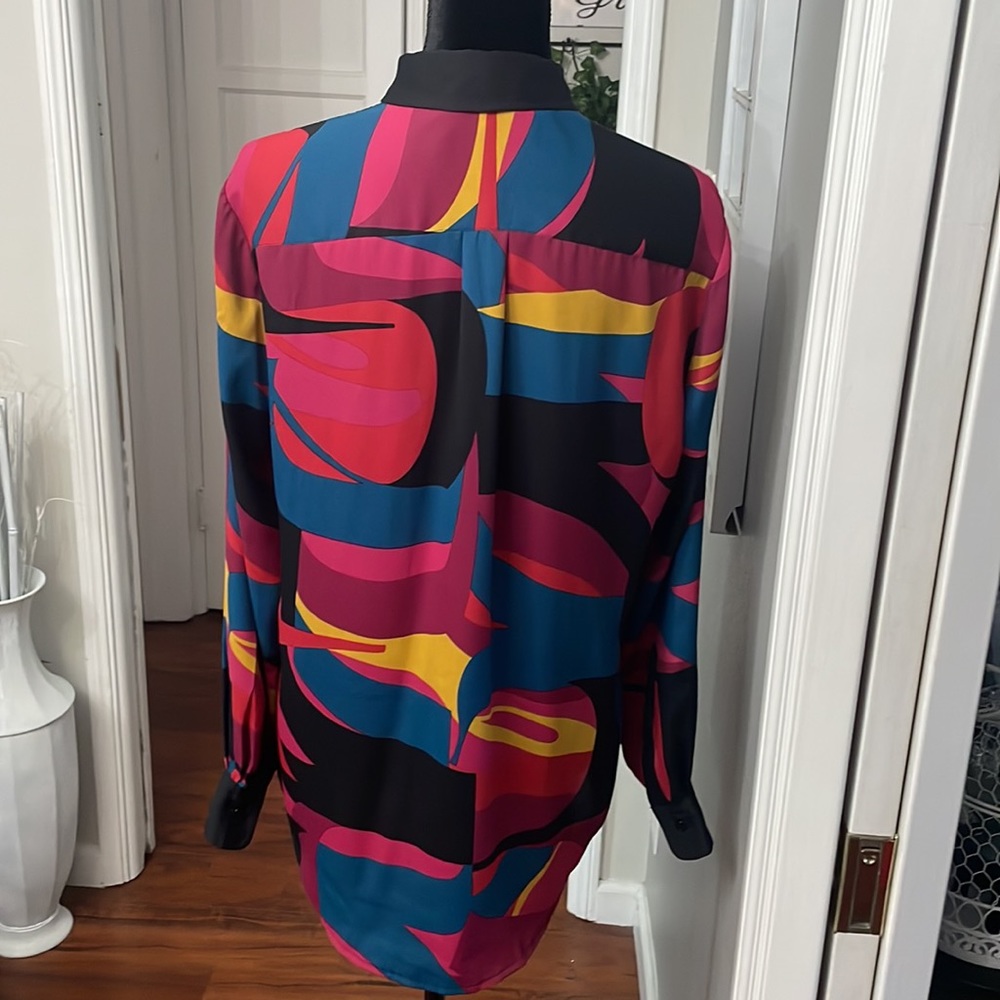 Anne Klein color block long sleeve button up blouse - Picture 5 of 8